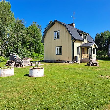 Gula Huset, Lakene Ostgard Екстериор снимка